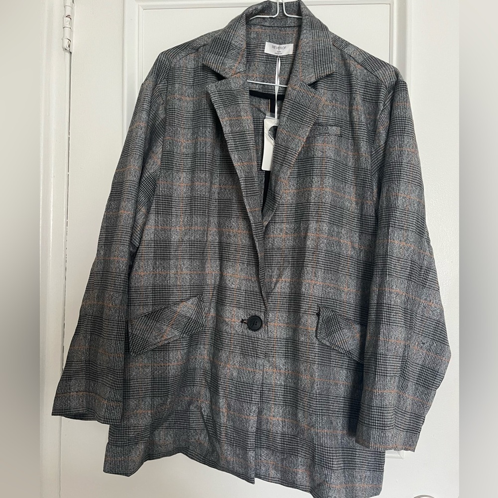 Black and Gray Plaid Blazer
